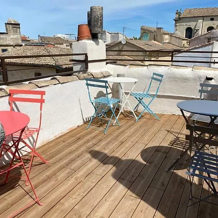 La Tour 2: Neuf Au Coeur De La Petite Venise Apartment *